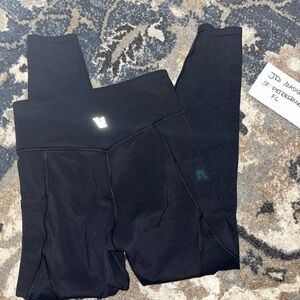 Vuori Black Leggings